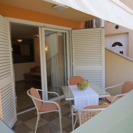 Ara-Ninja Apartment Baska  Exterior photo