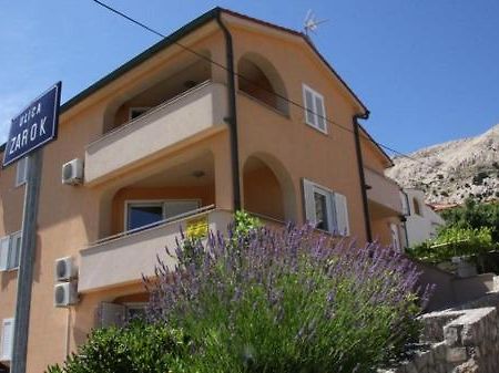 Ara-Ninja Apartment Baska  Exterior photo