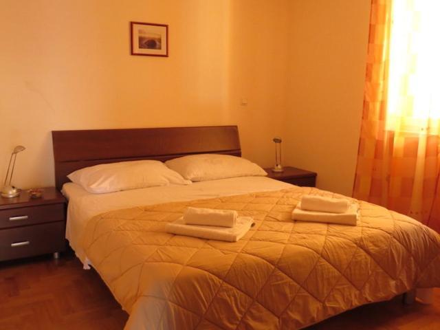 Ara-Ninja Apartment Baska  Exterior photo